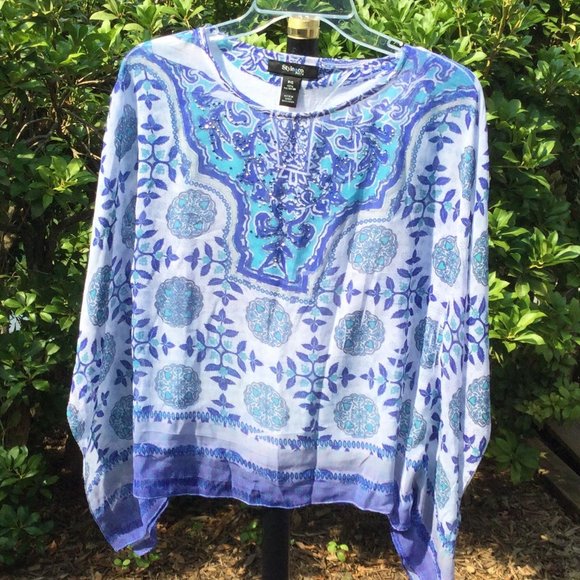 Style & Co Sequin Front Rectangular Floral Wrap - Picture 1 of 3